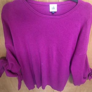 Ladies fuchsia sweater